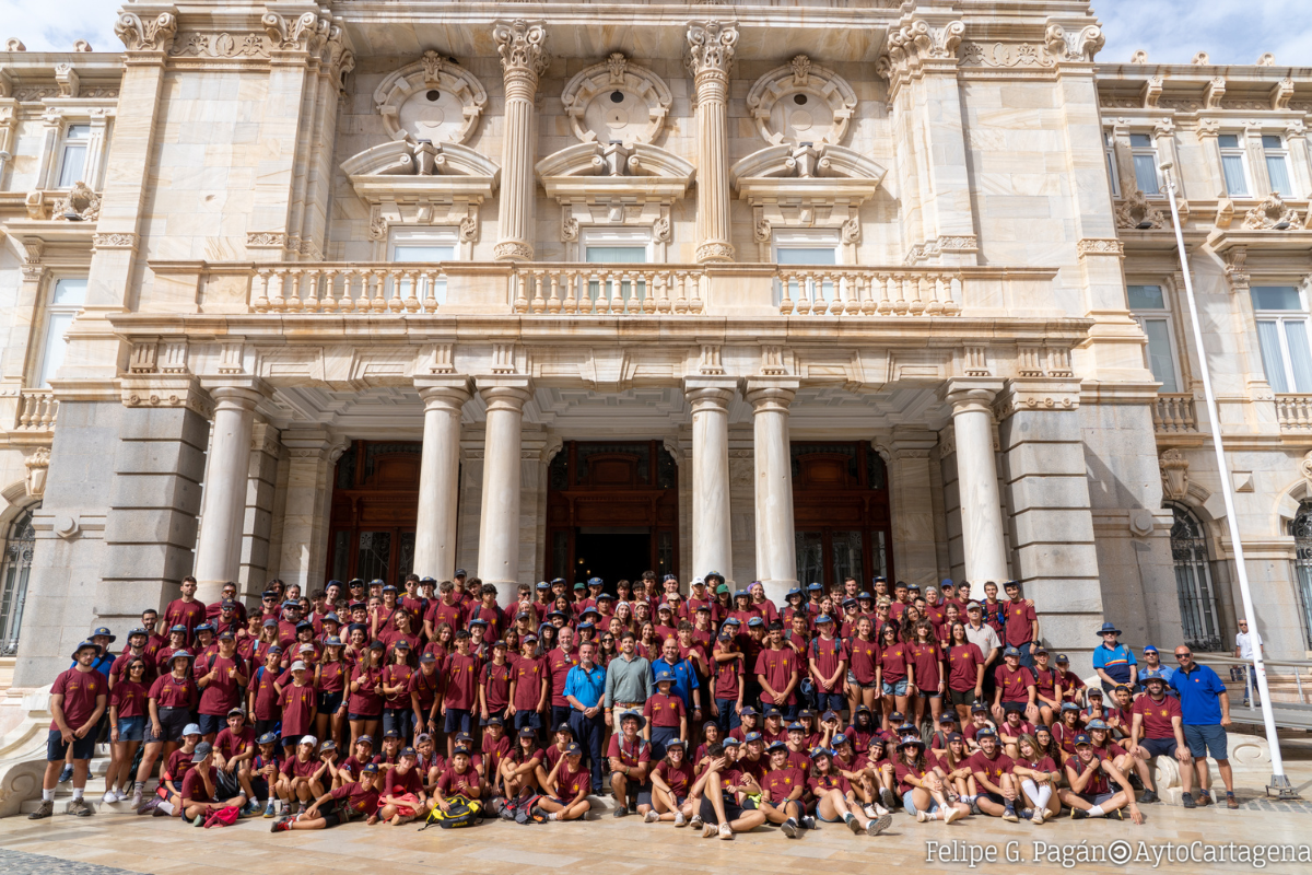 Recepcin voluntarios de la OJE en el Ayuntamiento de Cartagena