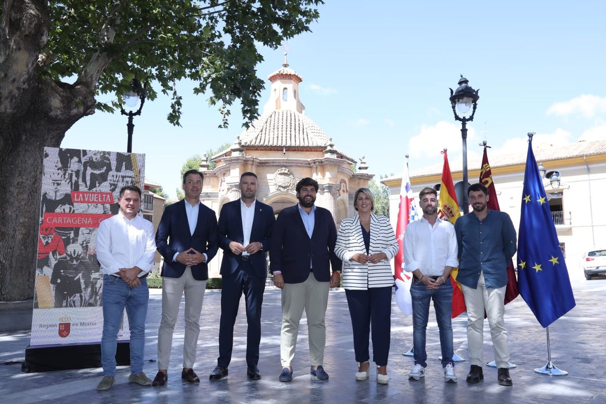 Presentacin en Caravaca de la 9 etapa de la Vuelta Ciclista a Espaa 
