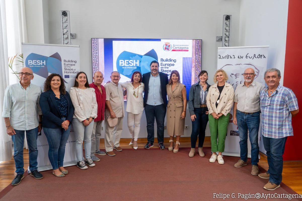Presentacin del Proyecto Erasmus+ Building Europe on the Steps of Hannibal