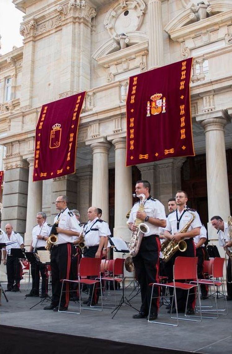 Unidad Musical Tercio de Levante de la Infanter�a de Marina