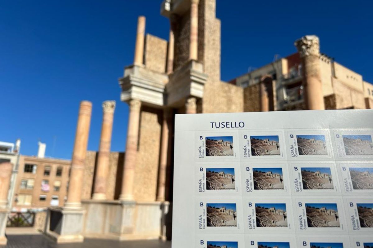 Sellos postales con la imagen del Teatro Romano de Cartagena