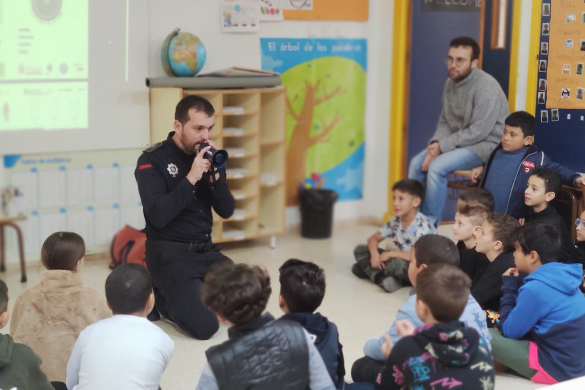 Visita de la ESPAC al Colegio Mastia