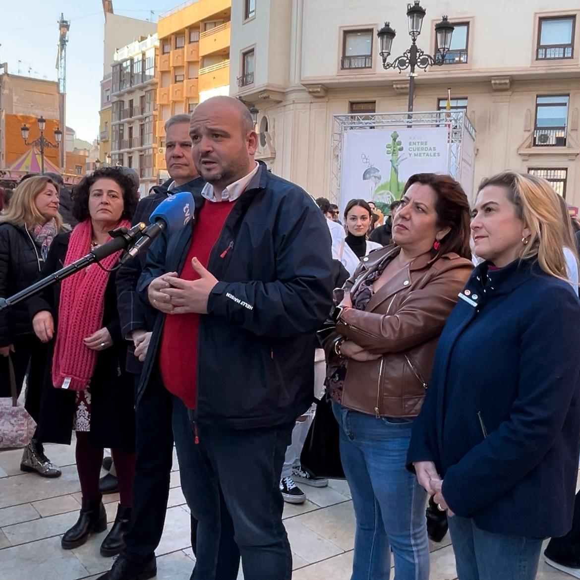 El PSOE exige a Arroyo que se posicione al lado de los cartageneros y ...