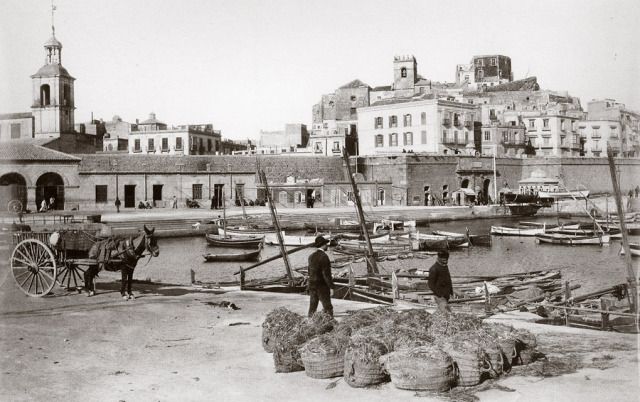 Imagen antigua del Puerto de Cartagena