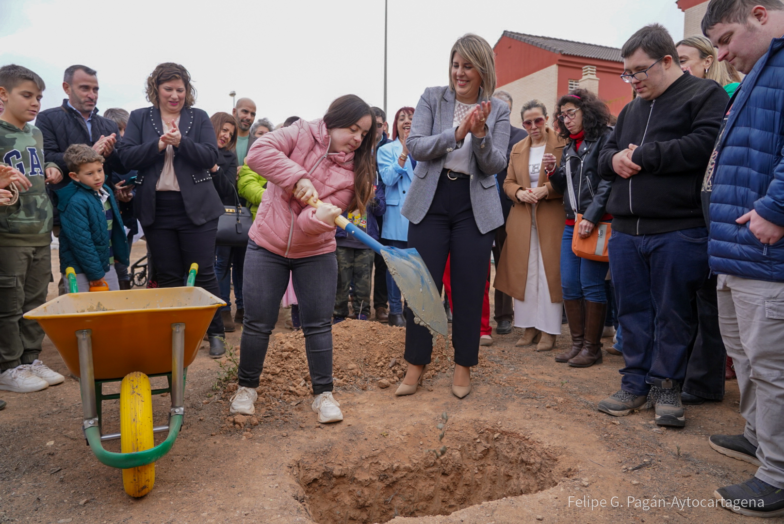 Arranca la construccin de viviendas de Asido.