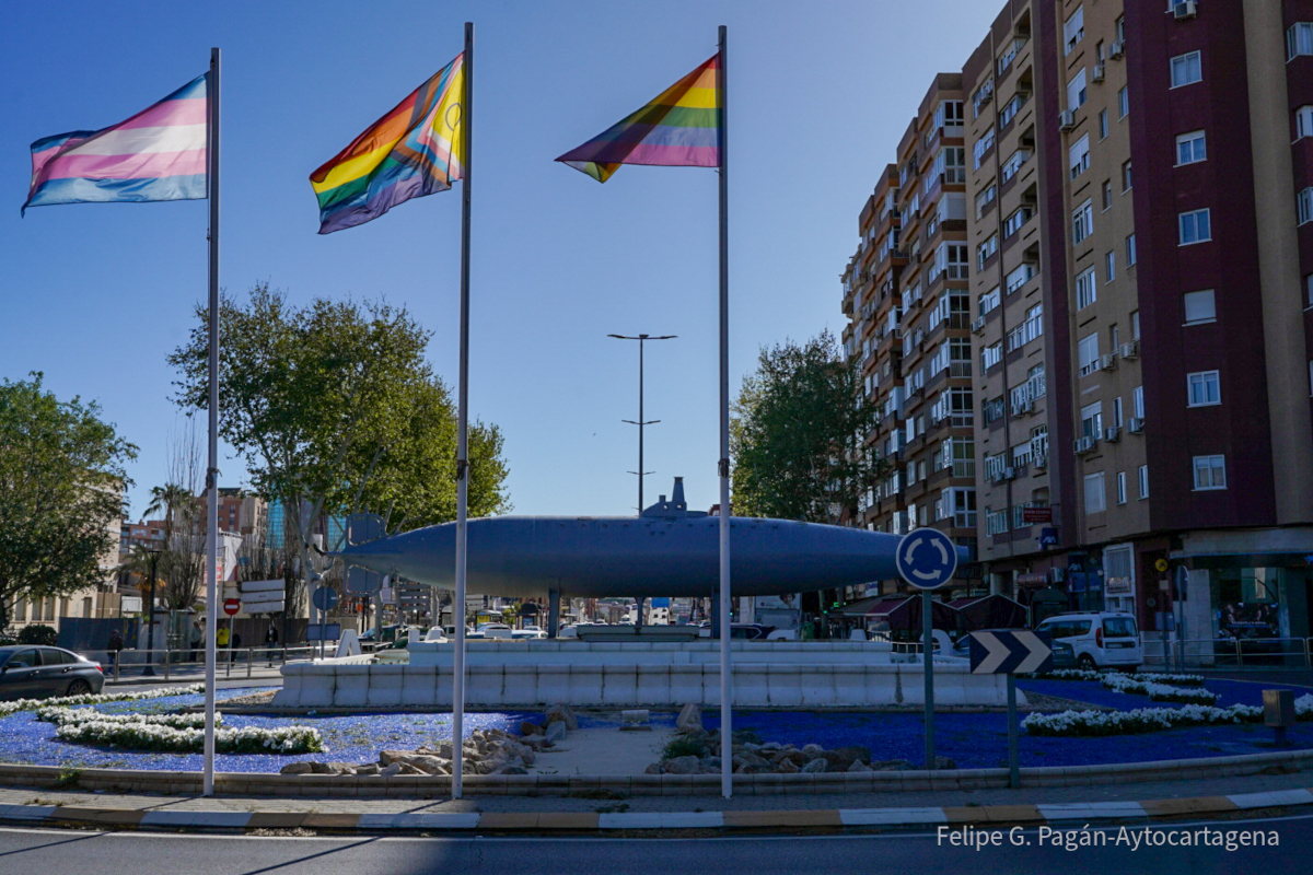 Izado de banderas para la conmemoracin del Da Internacional de la Visibilidad Trans
