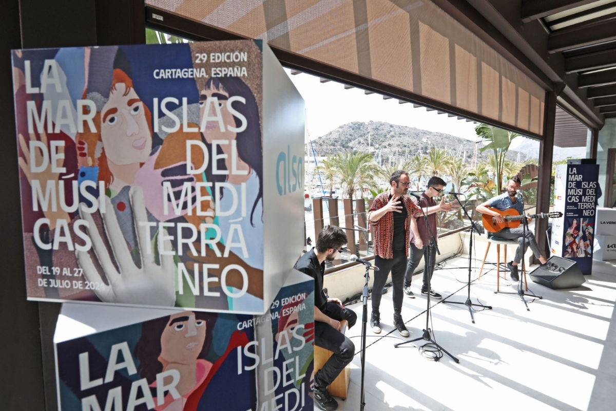 Karmacadabra, en la presentacin de la programacin de La Mar de Msicas de Cartagena.