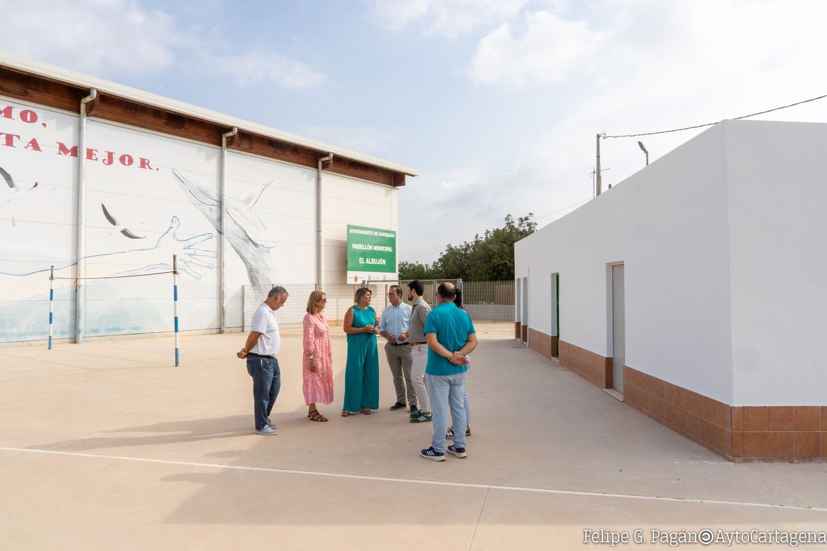 Visita tras las obras en el colegio Luis Vives de El Albujn