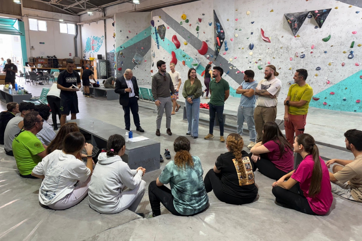 Monitores de tiempo libre culminan un curso sobre actividades de aventura