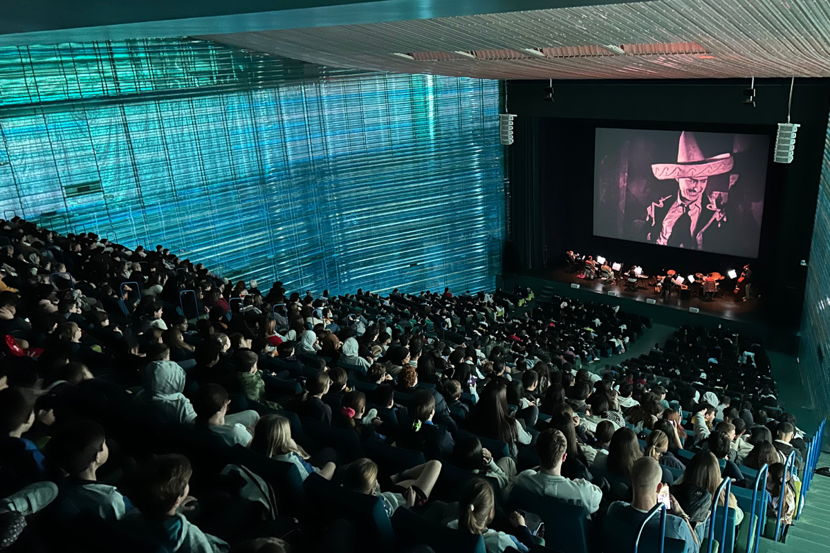 Cine mudo con música en directo, en El Batel