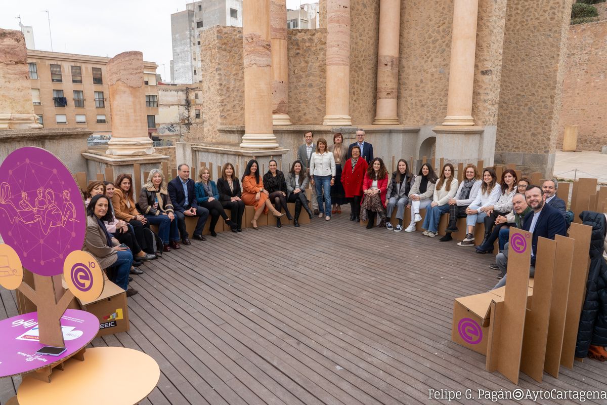Programa Emprendedoras 10, en el Teatro Romano