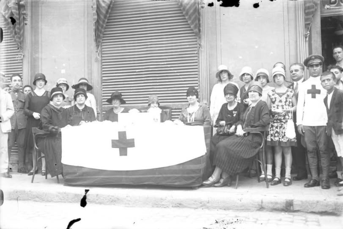 Damas de la Cruz Roja en Cartagena 1920- Comunicación V Congreso Nacional de Etnografía del Campo de Cartagena
