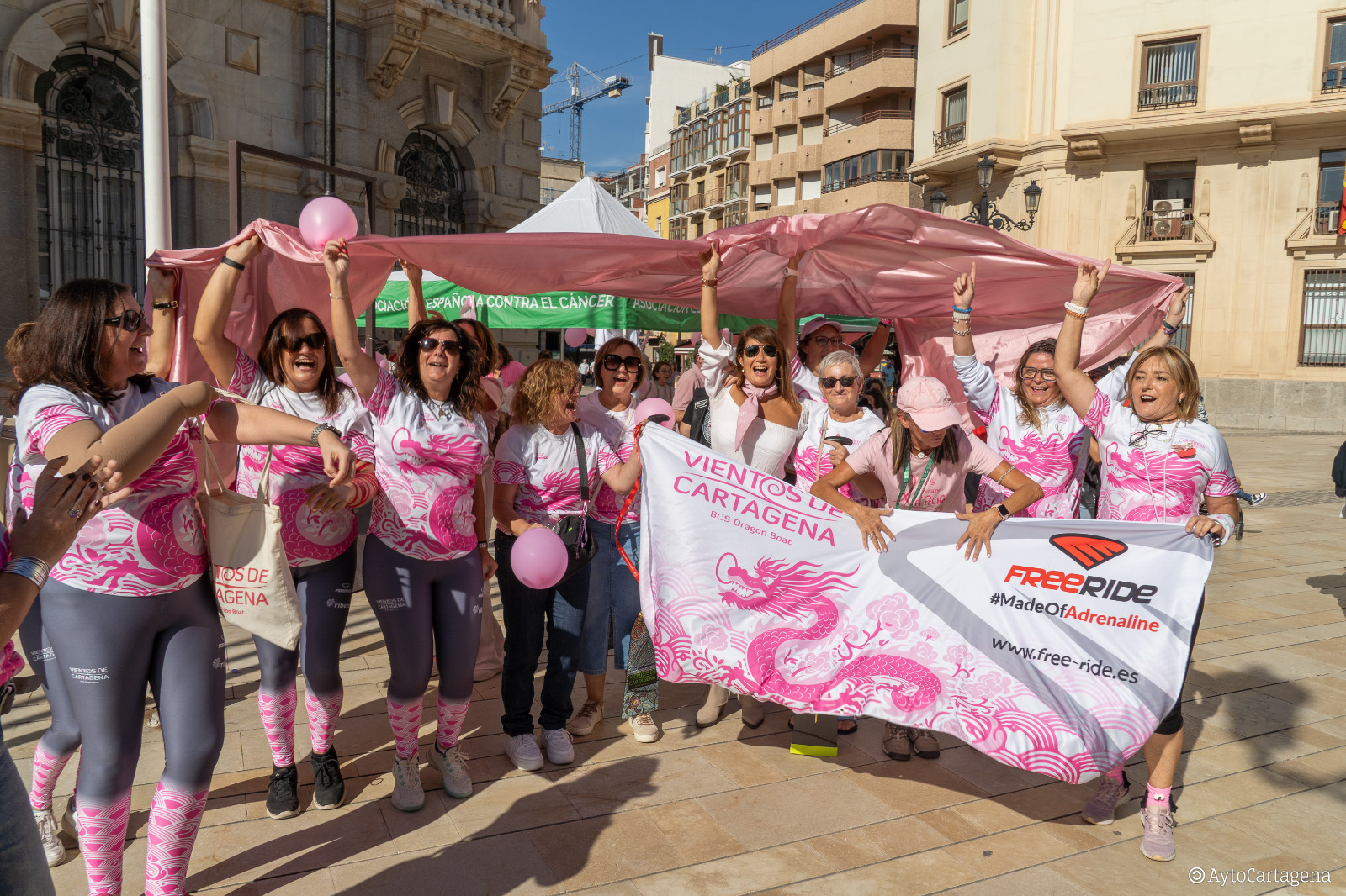 Conmemoración Día Mundial del Cáncer de Mama en Cartagena, 2025.