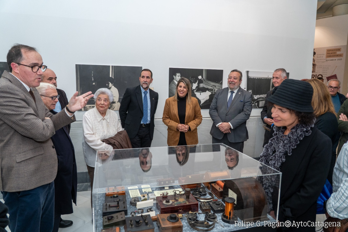 Exposición Centenario de Radio en Cartagena