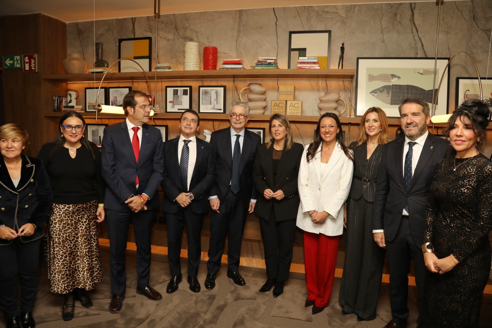 La alcaldesa agradece el impulso de los empresarios que apuestan por Cartagena en la inauguración del renovado AC Hotel