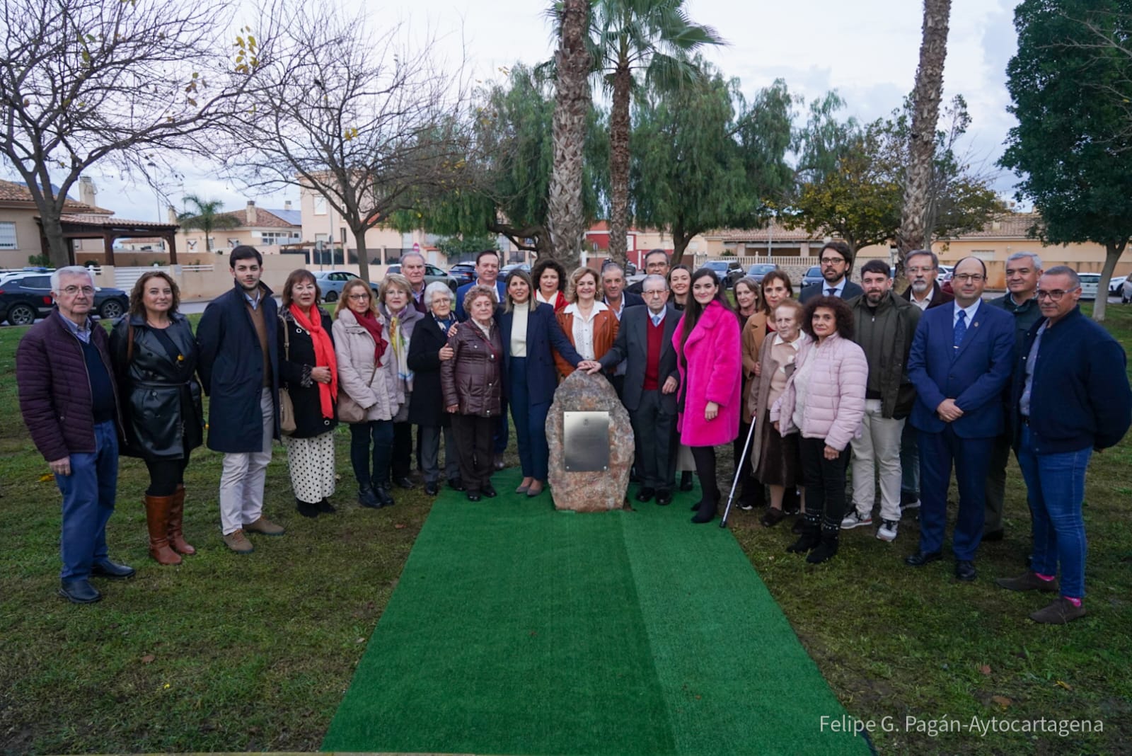 Una placa reconoce en La Aparecida el impulso de Jesús Roca Martínez a la Romería del Pasico