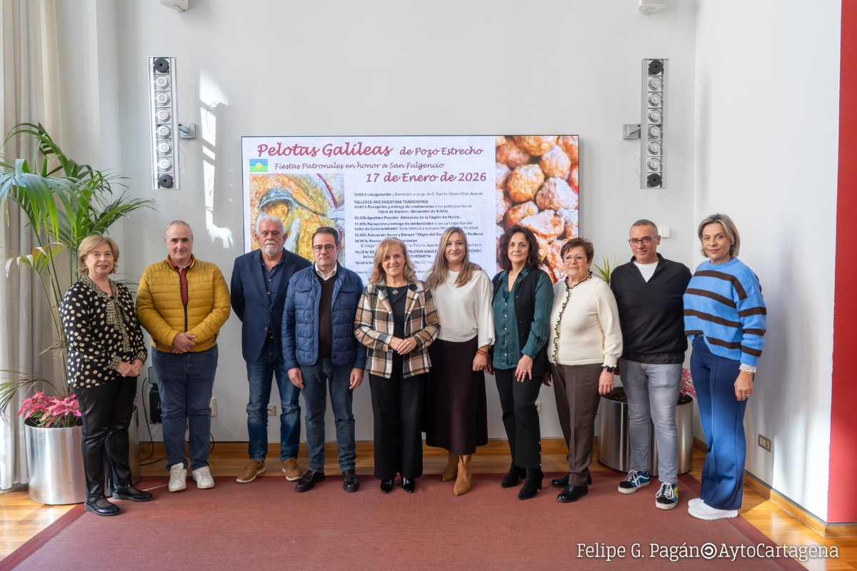 Presentaci�n Pelotas Galileas Pozo Estrecho.