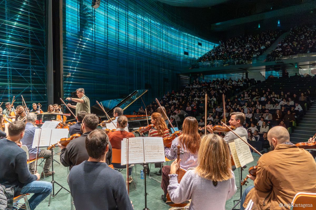 Conciertos didácticos de Entre Cuerdas y Metales en El Batel