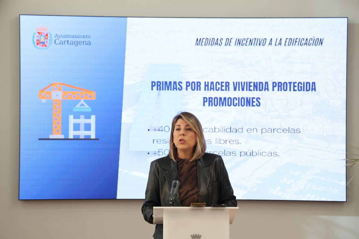 Rueda de prensa de la alcaldesa, Noelia Arroyo, sobre nuevas propuestas del PGOU