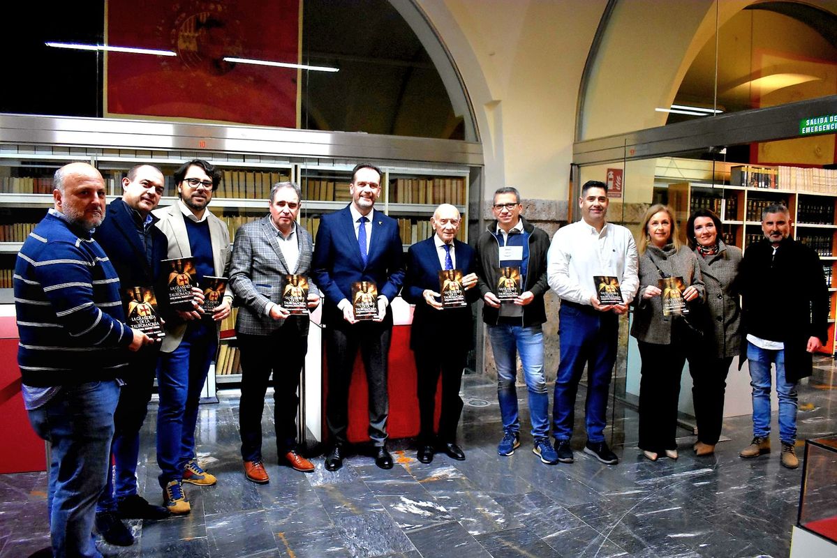 Presentación del libro 'La grandeza de la Tauromaquia' en el Parque de Artillería