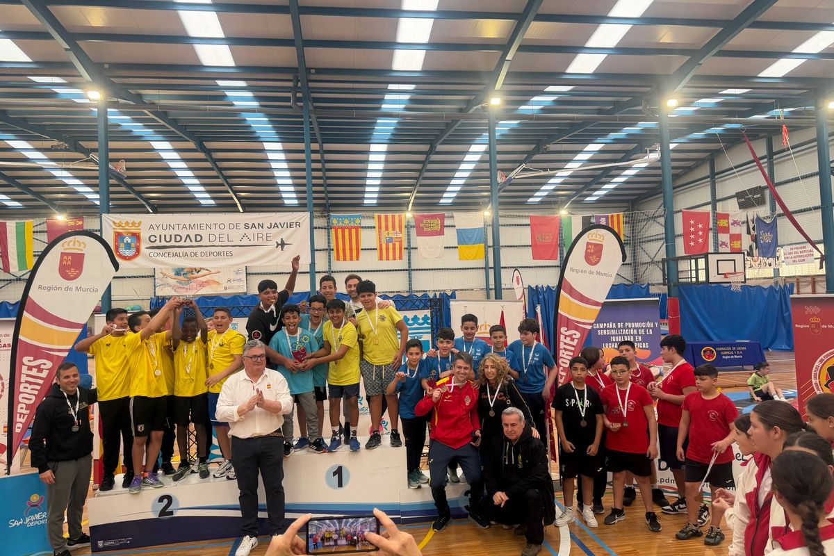 Cartagena campeona Regional en Nano Nana Lucha Grecorromana