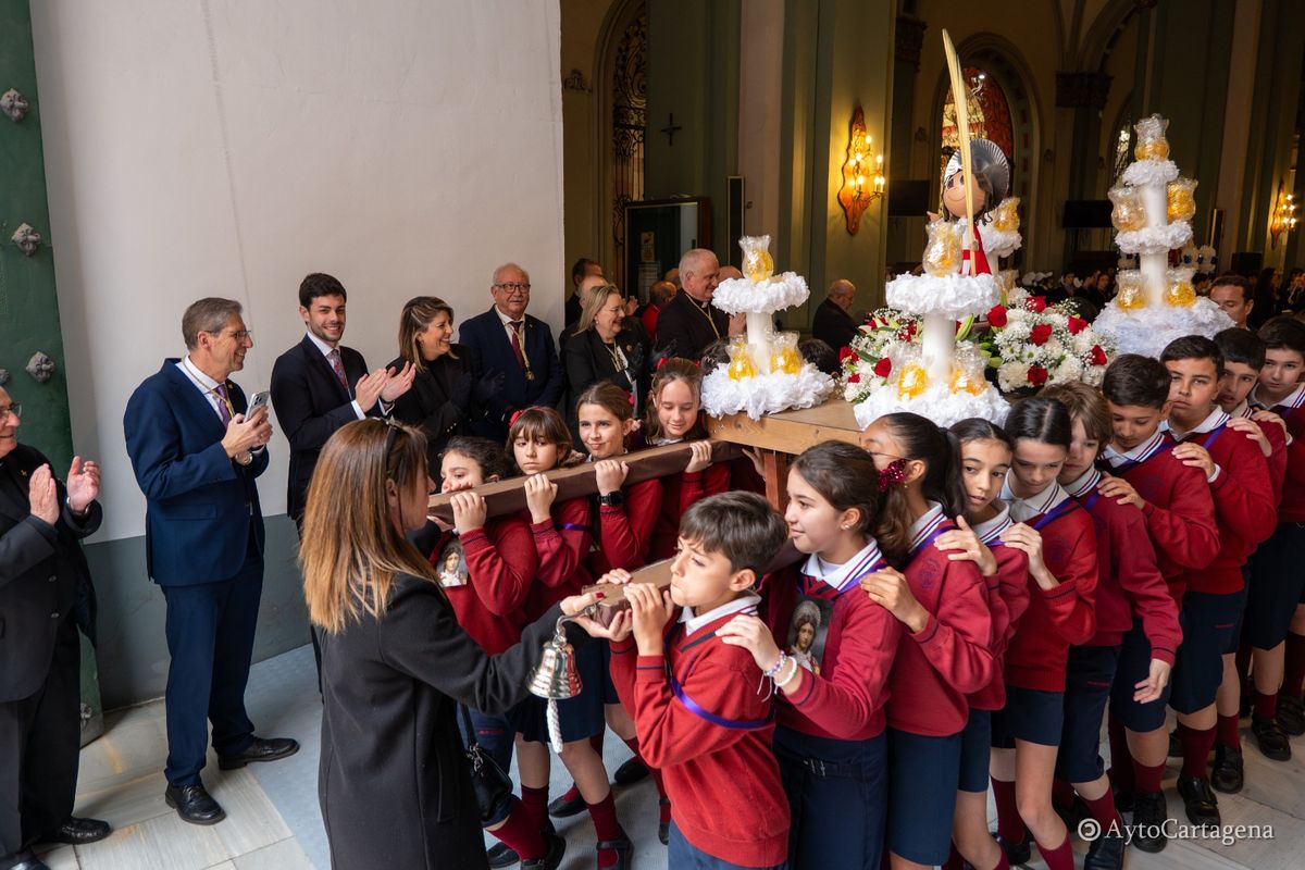 Desfile de la Procesi�n de los Querubines de Semana Santa 2026