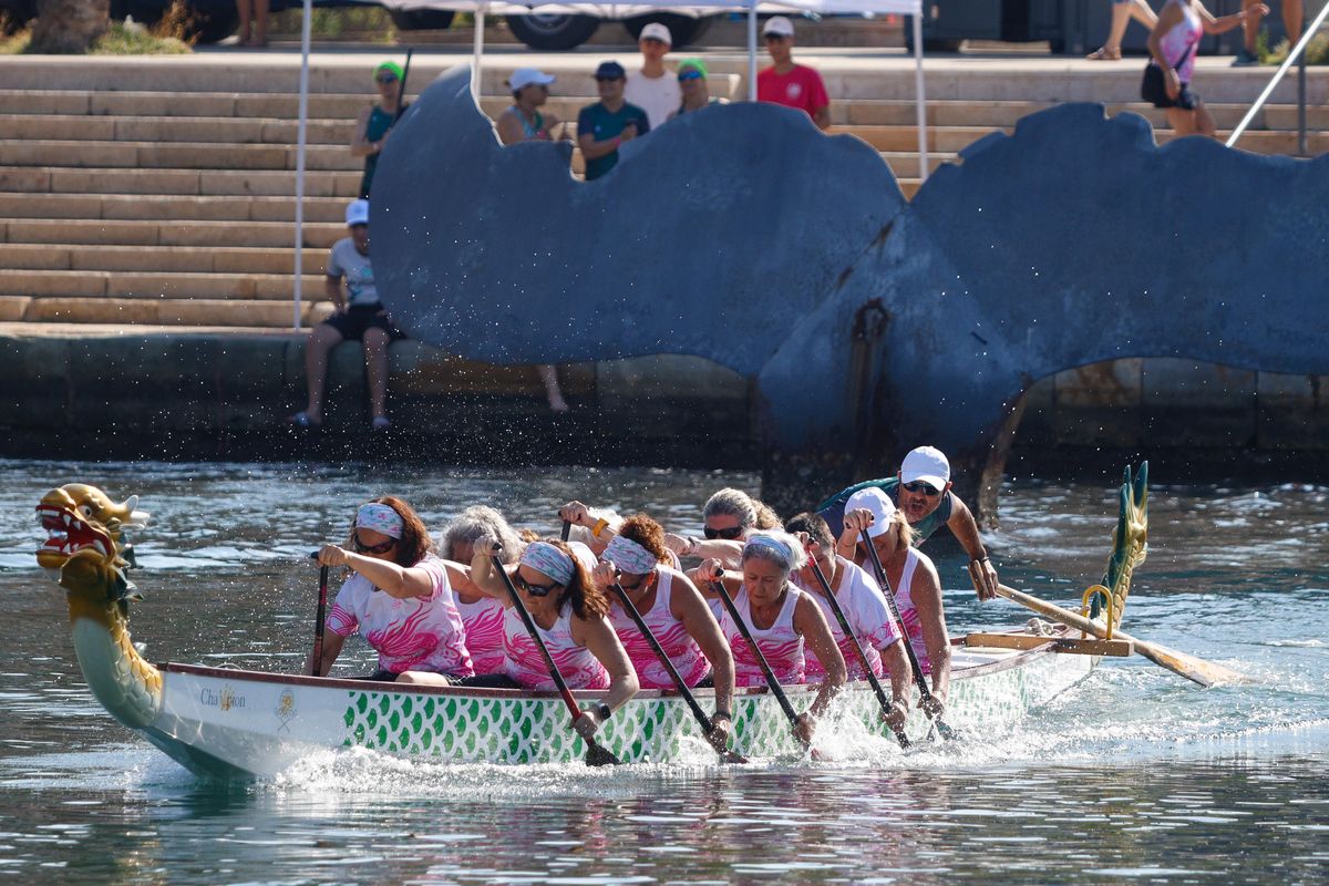 Regata Dragon Boat en el Puerto de Cartagena
