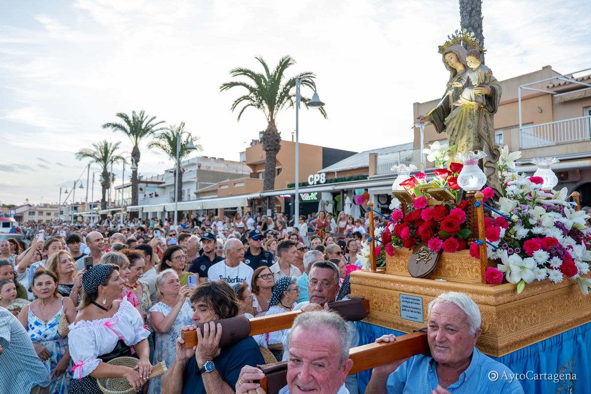 Misa y procesión marítima en honor a la Virgen de agosto en Cabo de Palos