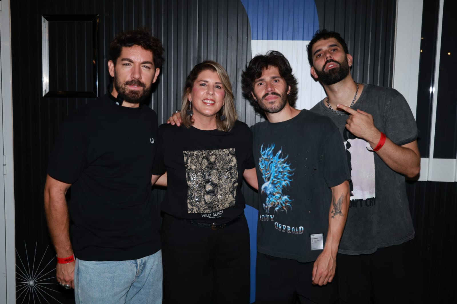 La alcaldesa, Noelia Arroyo, y el presidente de la Federación de Tropas y Legiones acompañaron a los artistas y respaldaron el desarrollo de esta programación que consolida el modelo festivo y cultural de la ciudad.