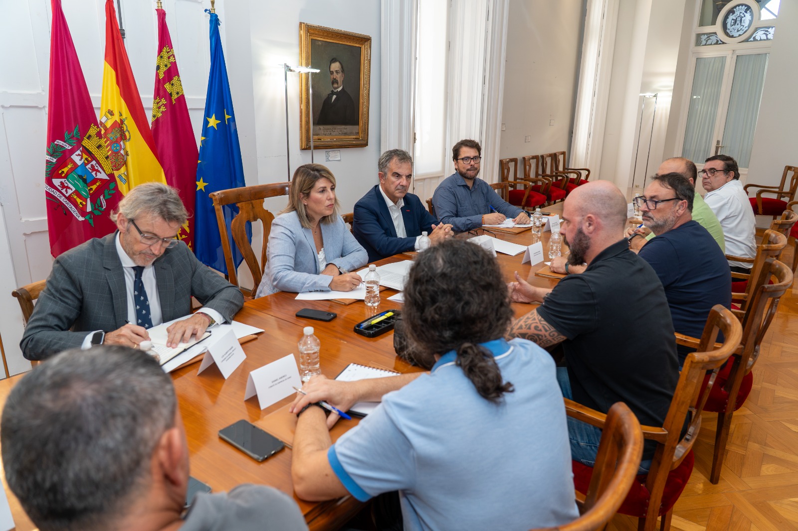 Ayuntamiento y Comunidad avanzan en medidas de apoyo y planes de recolocaci�n para los trabajadores de NextPoint�