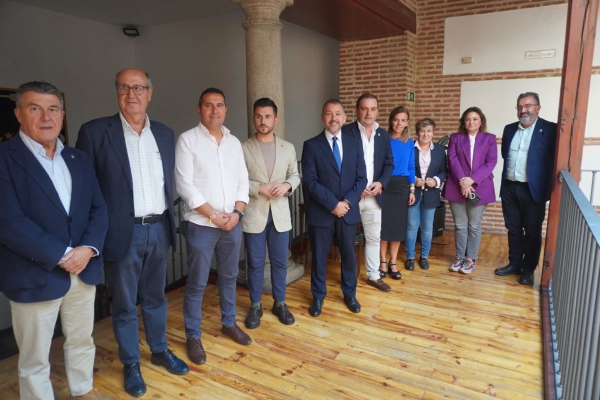 Encuentro sobre inteligencia artificial para promocionar el turismo.