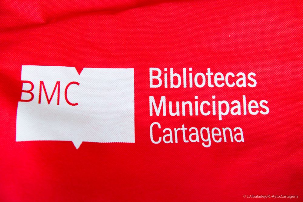 Presentacin de los nuevos horarios y servicios de las bibliotecas municipales