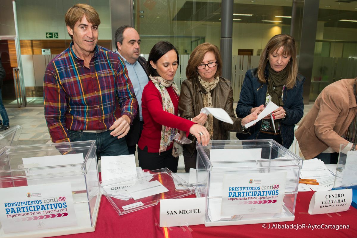 Apertura de urnas de los Presupuestos Participativos