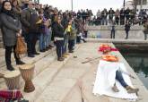 Homenaje a los fallecidos durante el 2016 en el xodo migratorio del Mediterrneo