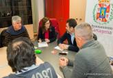 El alcalde y la vicealcaldesa se re�nen con el comit� de empresa de Navantia
