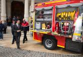 Los Bomberos de Cartagena presentan su nuevo cami�n