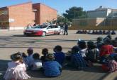 La Policía Local visita la Escuela de Educación Infantil del colegio San Antonio Abad de Vista Alegre