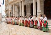 Visita de la Reina de la Huerta de Murcia y su Corte de Honor al Palacio Consistorial