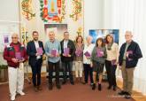 Misael Ruiz presenta 'Todo es real', el poemario ganador de la XXX edici�n del Premio Antonio Oliver Belm�s