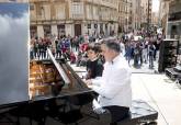 Maratn Enrique Granados en la Plaza del Icue