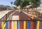 Nueva zona de juegos infantiles en la plaza Manuel de Falla de la barriada San Crist�bal (Boh�o)
