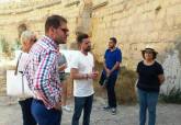 Visita a los trabajos de los voluntarios del I campo de trabajo Cartagena Arqueolgica en el Anfiteatro