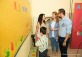 Visita de David Mart�nez y Adela Mart�nez-Cach� al CEIP Concepci�n Arenal de Cartagena con motivo del Inicio de Curso