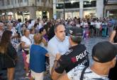 Concentracin en la plaza del Icue contra la violencia de gnero por el asesinato de una mujer en canteras a manos de su ex pareja