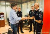 Felicitacin del concejal de Seguridad Ciudadana al polica local Joaqun Lpez por las cuatro medallas obtenidas en los XVII Juegos Mundiales de Polica y Bomberos