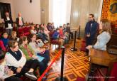 Recepcin a los alumnos de sexto de primaria del CEIP San Isidoro y Santa Florentina que participarn en el pleno infantil