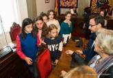 Recepcin a los alumnos de sexto de primaria del CEIP San Isidoro y Santa Florentina que participarn en el pleno infantil