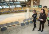 Visita al Palacio de Deportes de la alcaldesa junto a los concejales de Infraestructuras y Deportes
