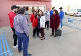 Visita de la alcaldesa, Ana Bel�n Castej�n, al campo de f�tbol de La Aljorra donde se pondr� c�sped artificial