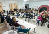 Reuni�n en el local social de Los Urrutias para informar sobre pruebas experimentales de limpieza del Mar Menor